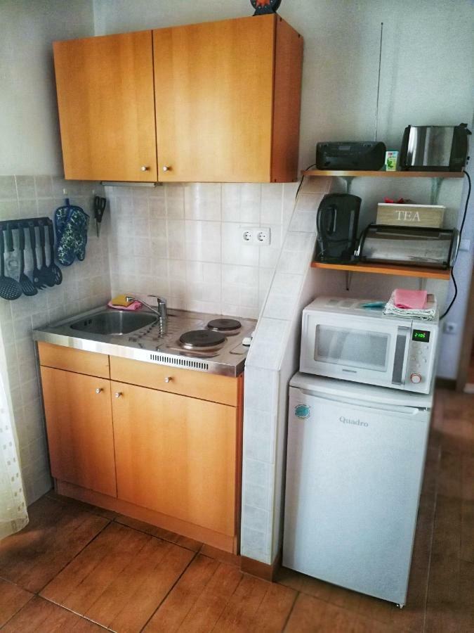 Apartments Jadranka Tucepi Bagian luar foto